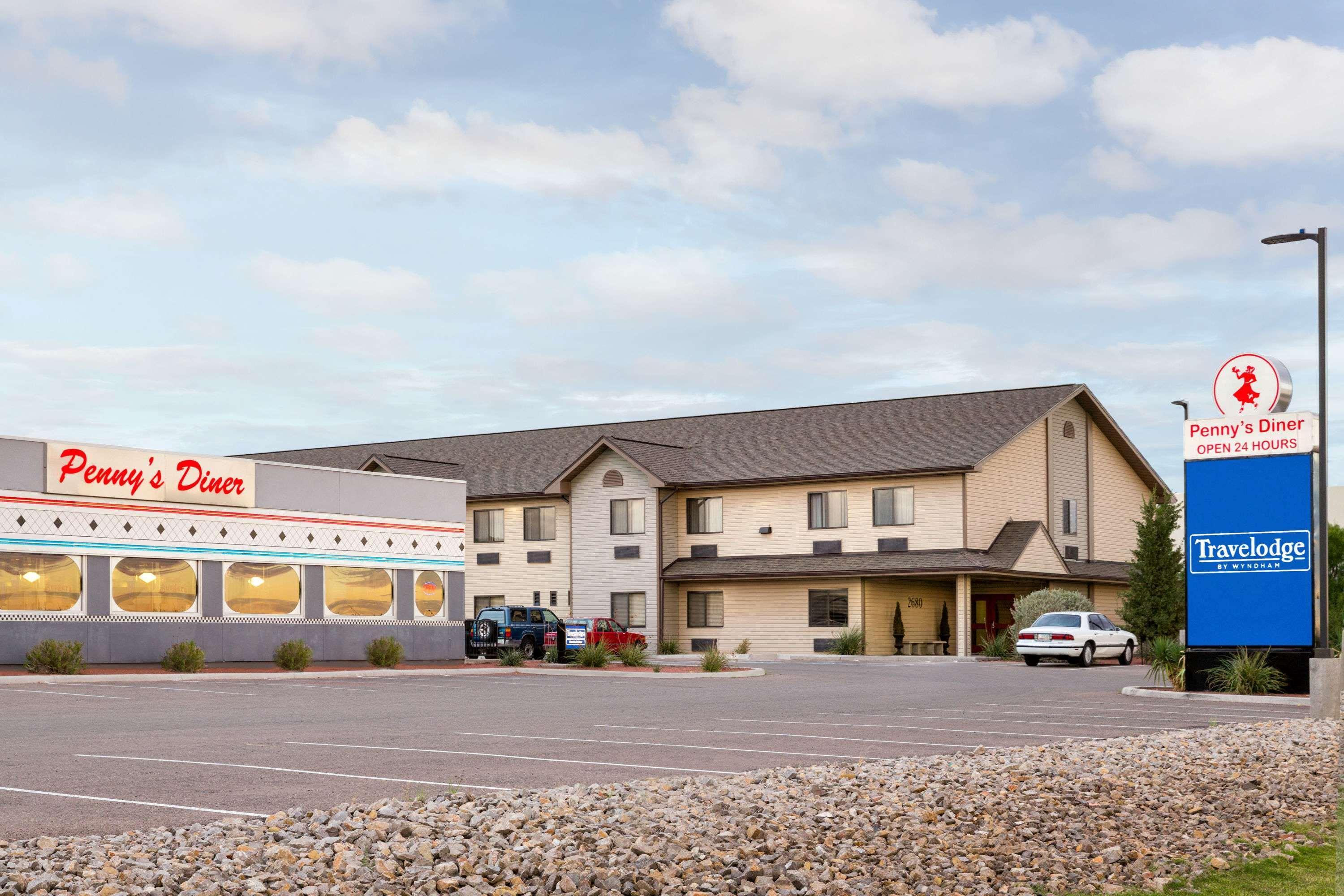 Travelodge By Wyndham Santa Teresa Exterior photo